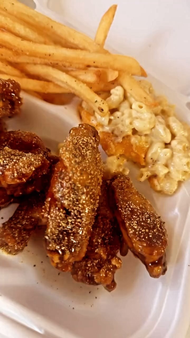 Fresh wings