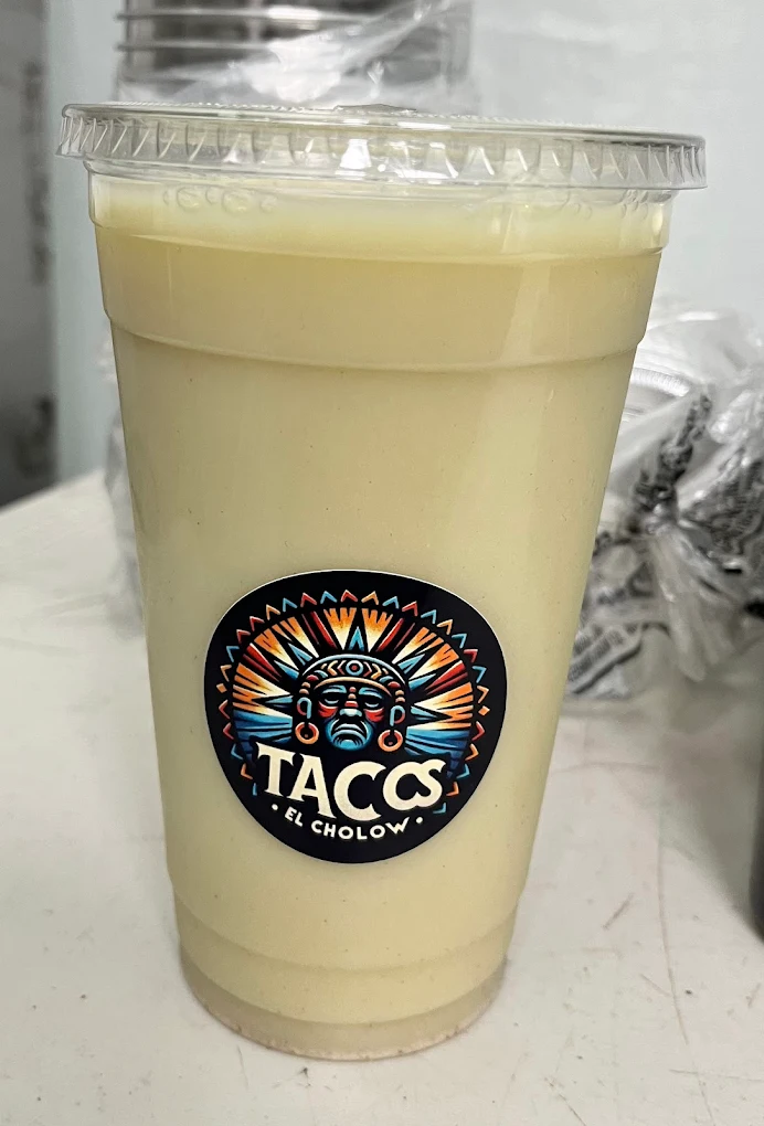 Tacos El Cholow hero 3